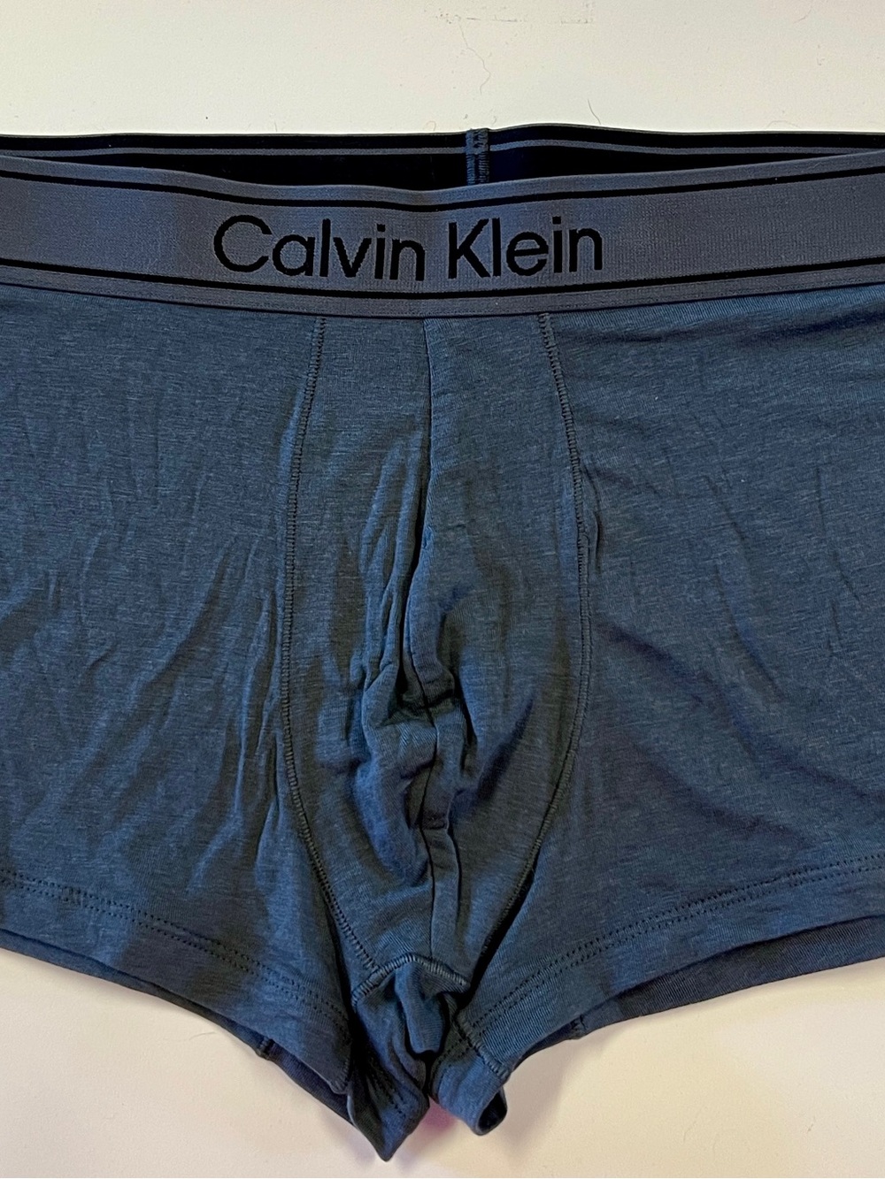 Calvin Klein Men's Charcoal Gray Ultra Comfort Blend Trunk  - Comfort Fit